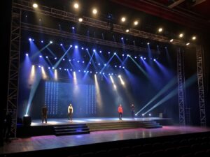 What's the Professional Way to Light a Stage with LEDs?